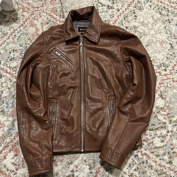 Leather Jacket Women - Picture 1 of 4